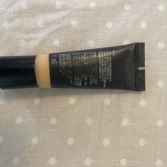 Mac makeup bundle - Picture 5 of 10